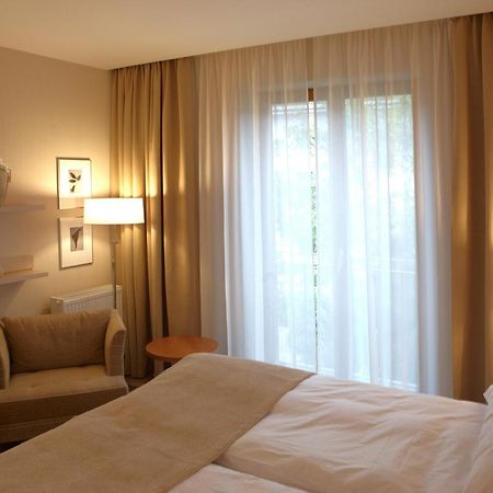 Hotel Ambassador Kosice Ngoại thất bức ảnh