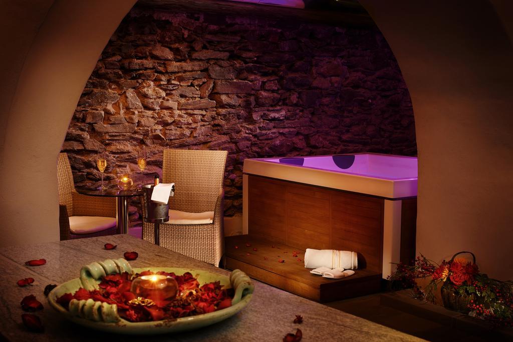 Hotel Ambassador Kosice Ngoại thất bức ảnh