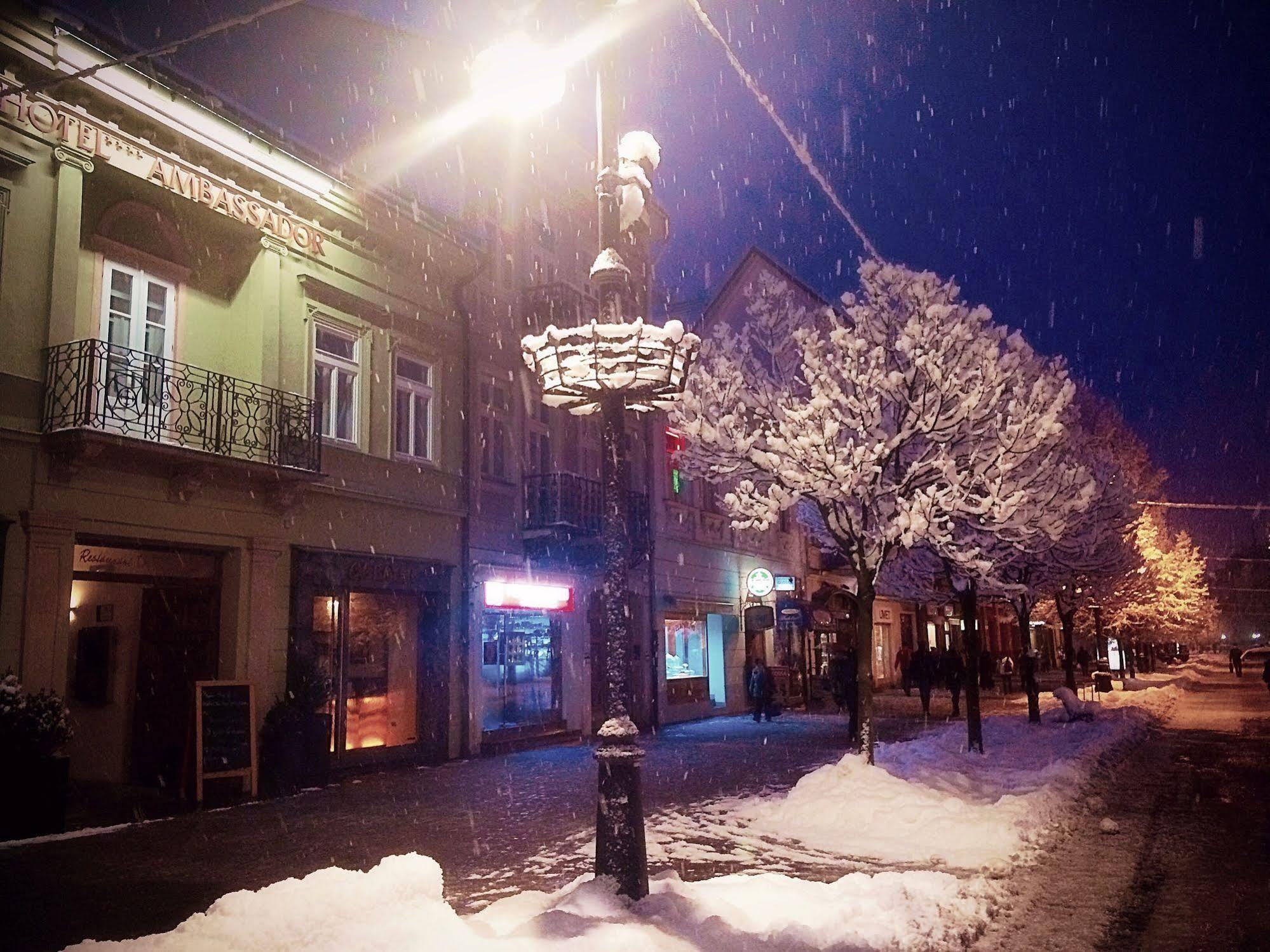 Hotel Ambassador Kosice Ngoại thất bức ảnh