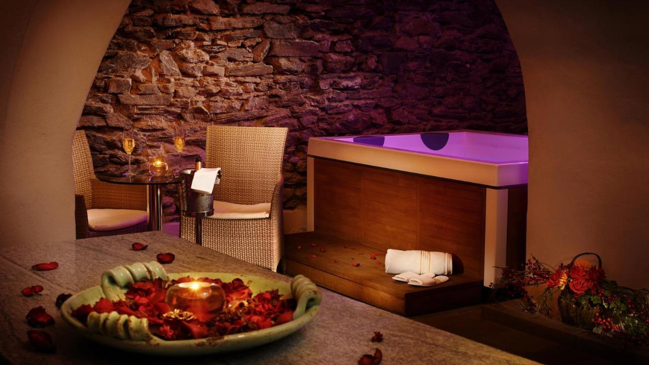 Hotel Ambassador Kosice Ngoại thất bức ảnh